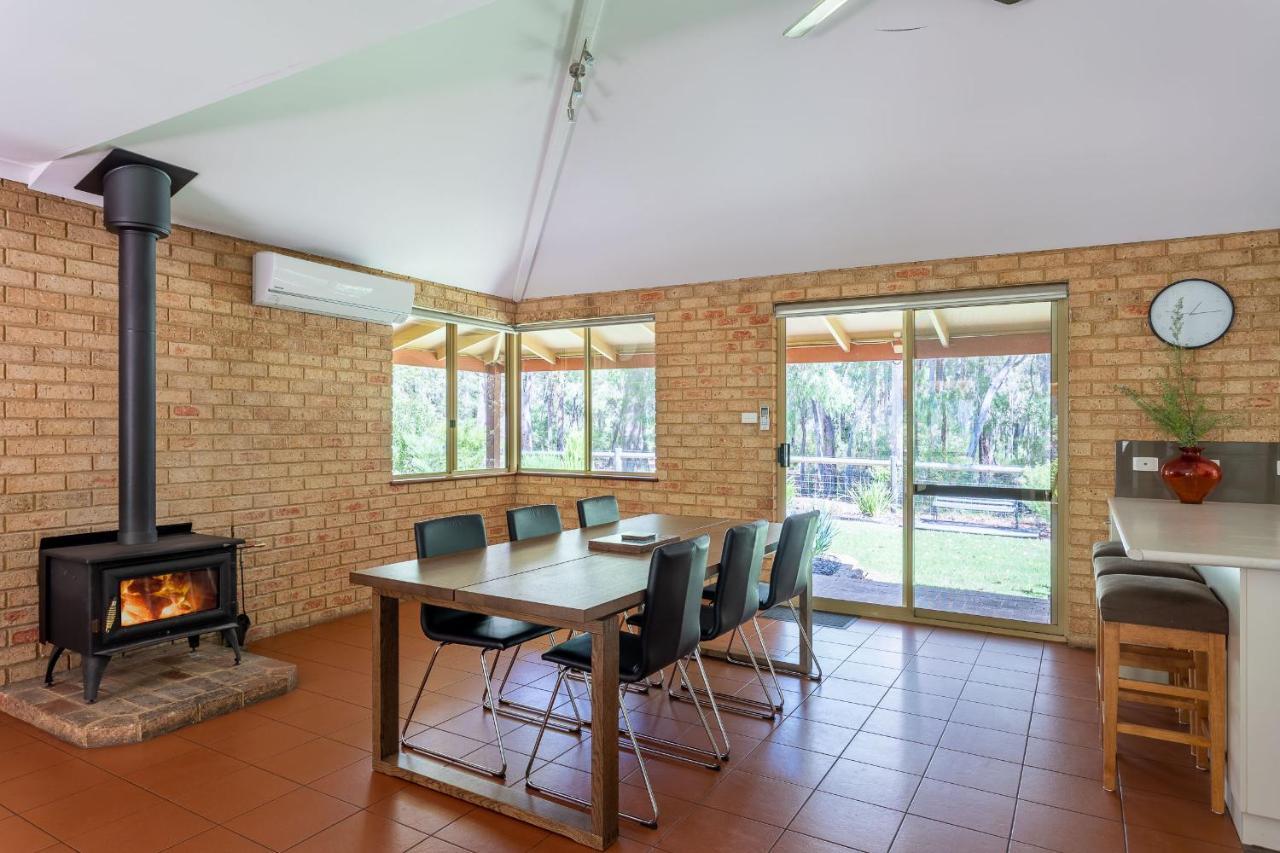 Mansfield Retreat - In Town - Margaret River Exterior photo